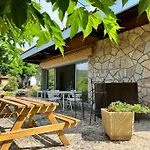 Villa L'olivada, D'exception